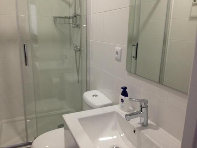 Confortable 1 Bedroom Apartment At Roma Avenue - 1A Lisbon Exterior photo